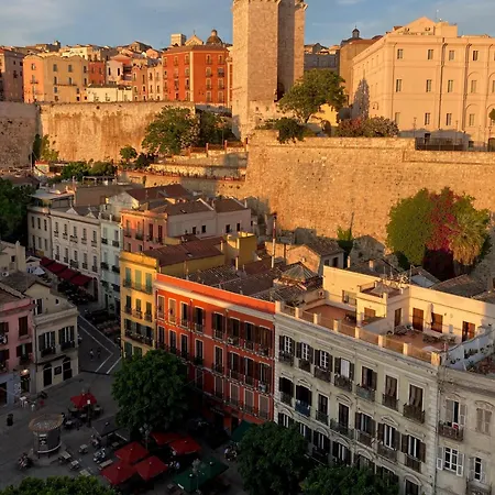 Centro Panoramic Πανσιόν Κάλιαρι